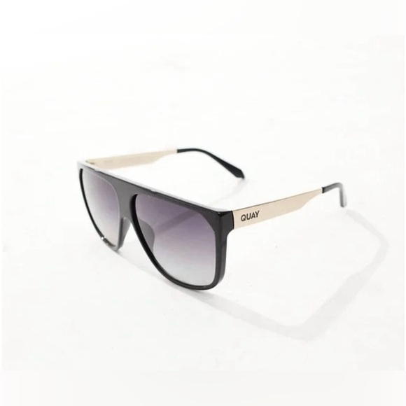 ▪️Quay Australia Unisex No Curfew Polarized Shield Sunglasses New in Case - Picture 1 of 6